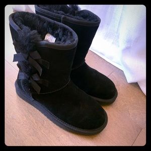 Black Koolburra by uggs